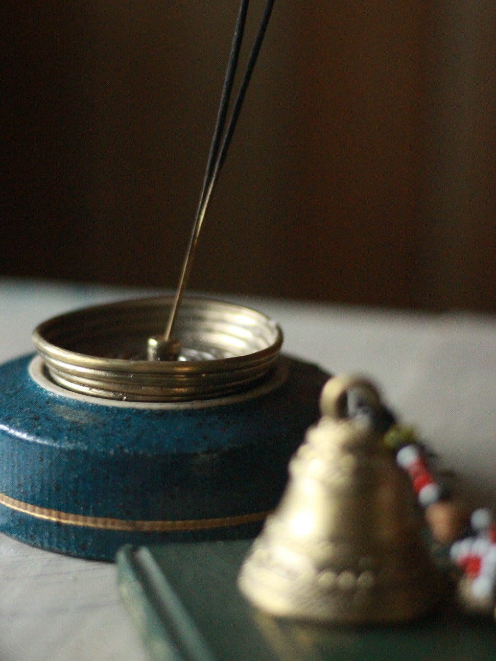 Hgelem Nawa Meditation Set (Incense Holder + Meditation Bell)