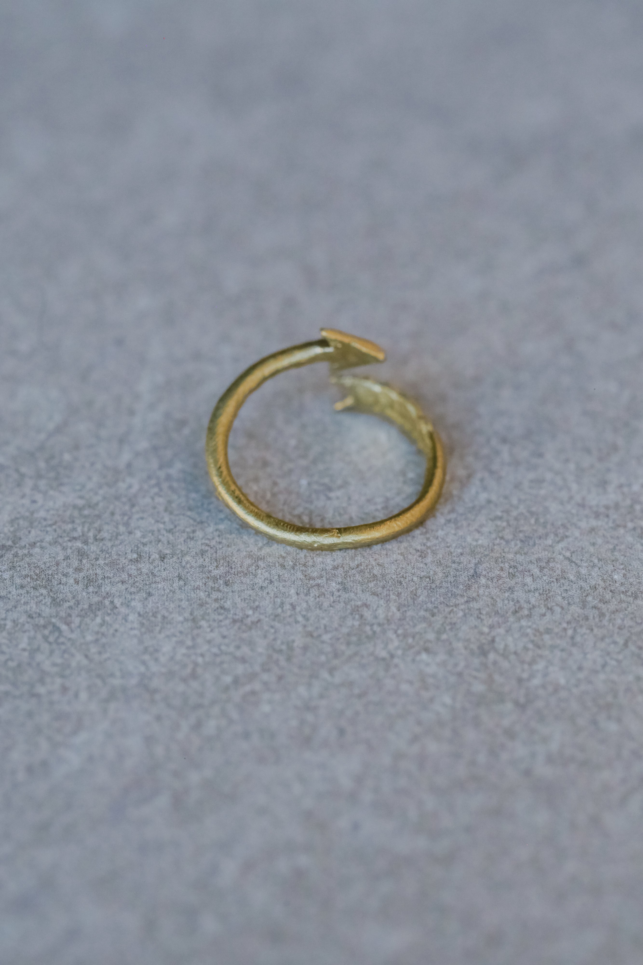 Hanak Arrow Ring